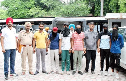 खन्ना पुलिस द्वारा हथियार सप्लाई करने वाले अंतराज्जीय गिरोह 5 मैंबर दबोचे