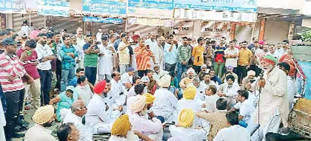 Toll Tax : अवैध टोल वसूली पदमपुर में बंद तो  सूरतगढ़ में टोल नाका फ्री करवाया