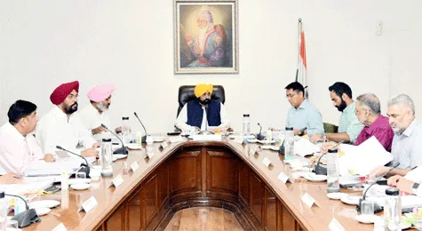 पंजाब सरकार ने आटा, गेहूं लाभार्थियों के घरों में पहुँचाने के प्रस्ताव को दी मंजूरी