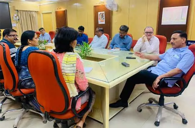 फायर ब्रिगेड, एंबुलेंस सहित अन्य सुविधाएं सीधे पहुंचेगी घर के दरवाजे तक