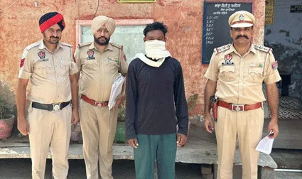 बाइक चोर गिरफ्तार