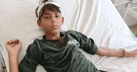 बाप की रंजिश में बेटे पर जानलेवा हमला