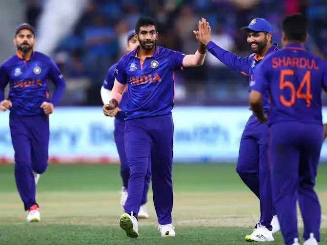 Asia Cup 2023: एशिया कप के लिए टीम इंडिया में एक खिलाड़ी की सरप्राइज एंट्री, देखिए पूरी टीम