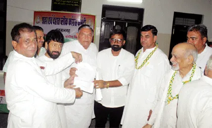 विधायक, जिलाध्यक्ष, सभापति भी टिकट के लिए कतार में, किया आवेदन