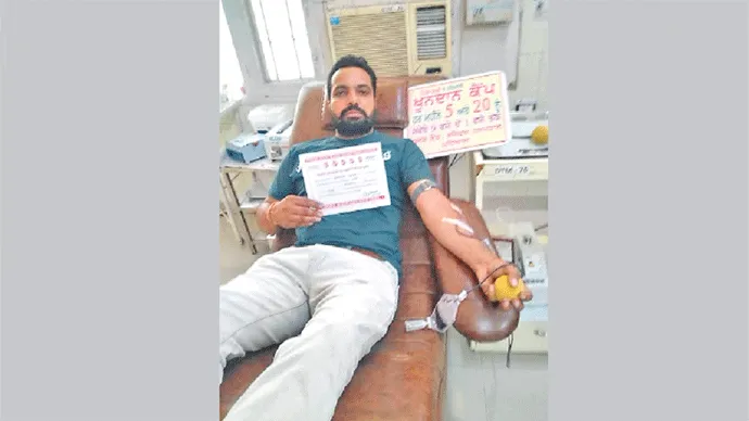 डेरा श्रद्धालु ने रक्तदान कर की जरूरतमंद के इलाज में मदद