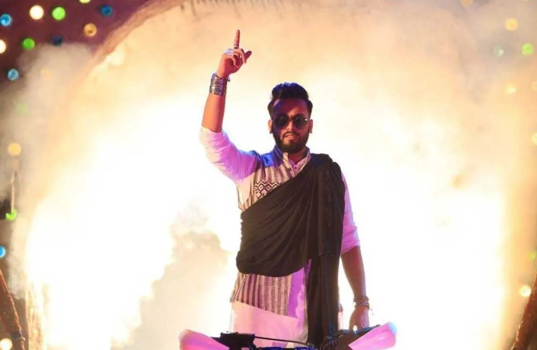 Big Boss OTT-2: गुरुग्राम के छोरे एल्विश ने जीता बिग बॉस ओटीटी-2 का खिताब, मना जश्न