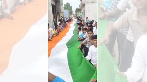 परवाना में निकली 151 फिट की तिरंगा यात्रा