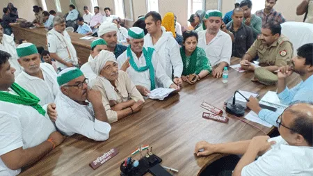 किसानों की समस्याओं का प्राथमिकता पर  समाधान करें : बिजेंद्र सिंह