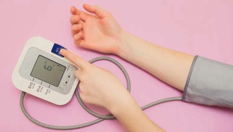 Home Remedy For High BP: हाई ब्लड प्रेशर को बिना दवा के कंट्रोल करें