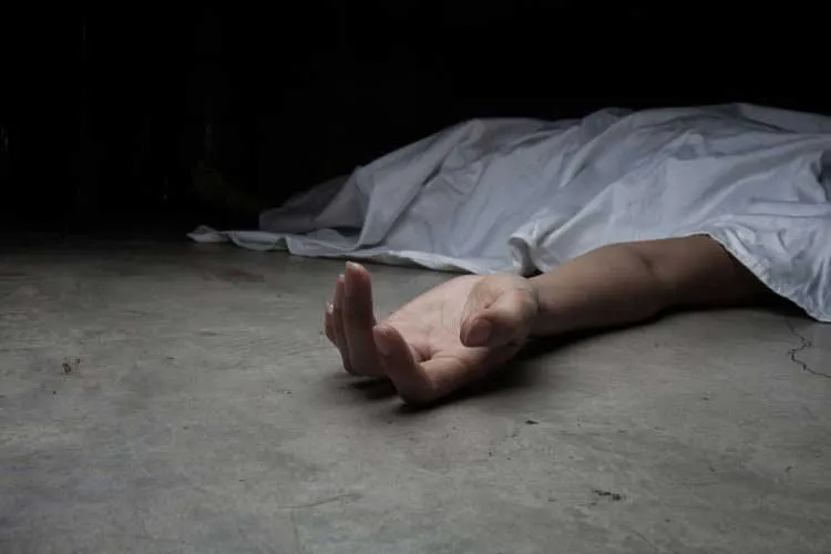 ह्र्दयगति रुकने से अधेड़ की मौत, मचा कोहराम