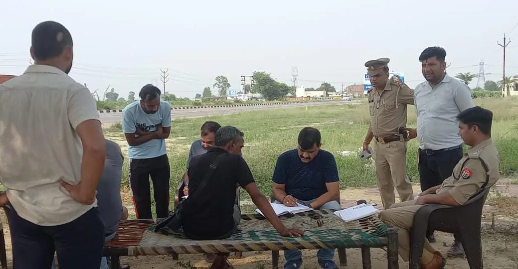 24 घण्टे बाद भी नही लगा साधुवेशधारी लुटेरे का सुराग