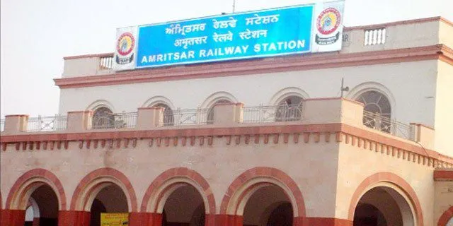 अमृतसर, मोगा और फगवाड़ा के रेलवे स्टेशन होंगे अपग्रेड: सांसद