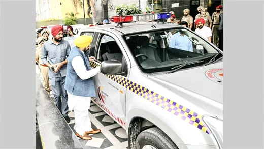 मुख्यमंत्री मान ने 144 गाड़ियों को दी हरी झंडी