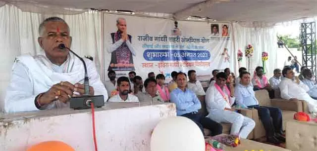इंदिरा गांधी स्टेडियम में राजीव गांधी ग्रामीण और शहरी ओलंपिक खेलों का शुभारंभ