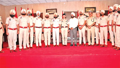 77.8 किलो हैरोइन बरामद करने वाली काउंटर इंटैलीजैंस टीम सम्मानित