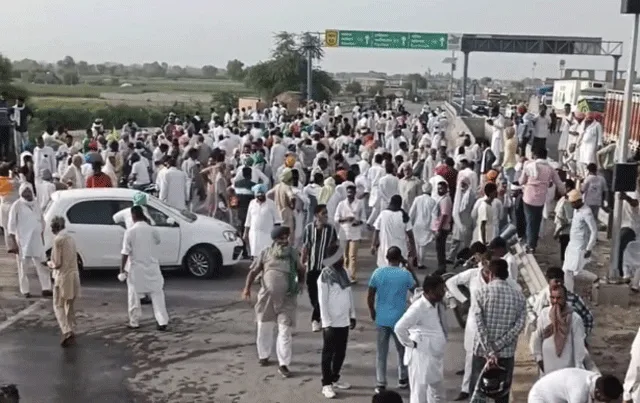 गंगनहर में नहीं आया पानी, किसानों ने किया राजस्थान पंजाब हाईवे जाम