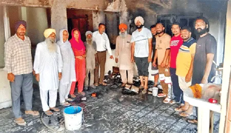 घर को आग लगने से भारी नुक्सान