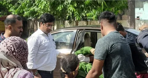 चिकित्सक ने दिया मानवता का परिचय