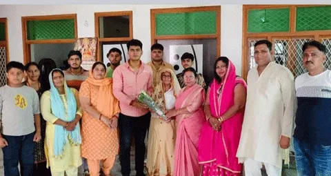किसान परिवार के बेटे अखिल ने पीसीएसजे की परीक्षा पास की, जज बनकर जिले का नाम किया रोशन