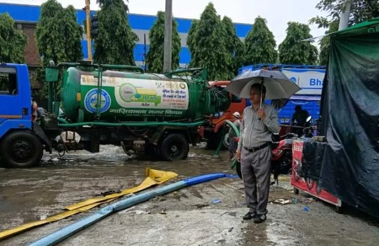 शहर में न हो जलभराव, करें पुख्ता इंतजाम: विक्रमादित्य सिंह मलिक
