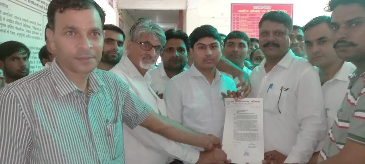‘अन्याय’ के खिलाफ कलमबंद हड़ताल पर रहे अधिवक्ता
