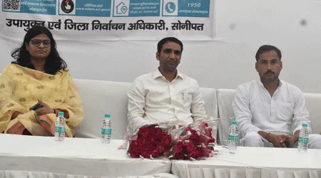 आपका मतदान लोकतंत्र की जान, पहचानें वोट की ताकत-जिला निर्वाचन अधिकारी