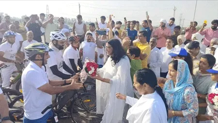 नशा मुक्ति जागरूकता साइकिल रैली का खरखौदा पहुंचने पर स्वागत
