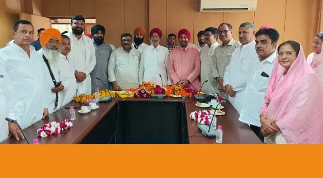 परमजीत रंधावा ने सिख कल्याण बोर्ड के अध्यक्ष का पदभार किया ग्रहण