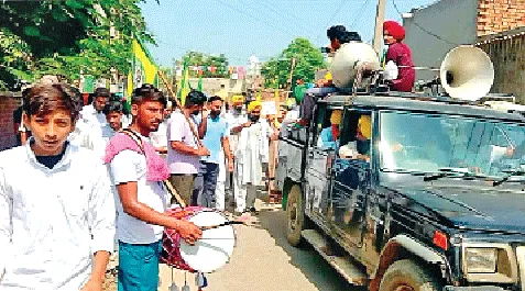 नशों के खिलाफ किसानों ने संभाला मोर्चा, गांवों में मार्च निकाल कर रहे जागरूक