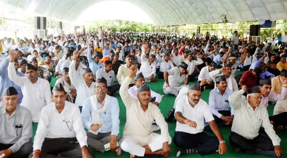 Teacher Mahapanchayat Jaipur: शिक्षक महापंचायत में फूटा आक्रोश