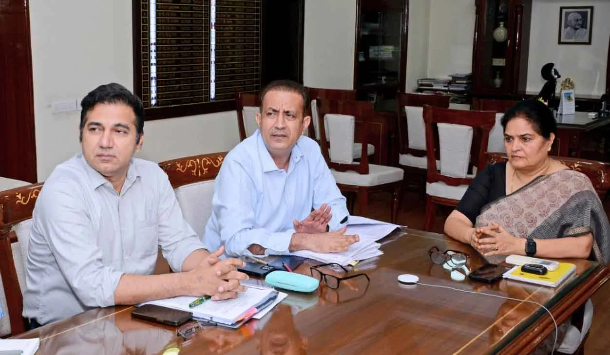 आठवीं कक्षा तक के स्टूडेंट्स को कोचिंग सेंटर पर एडमिशन पर रोक