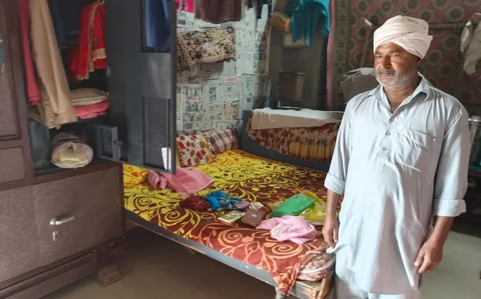 मजदूर के घर से हजारों की नगदी और जेवरात चोरी