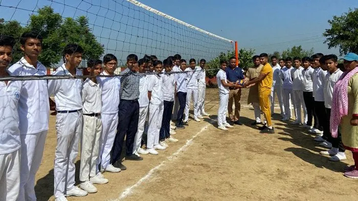 कैरियर में खेलो का अहम योगदान : दिनेश शर्मा