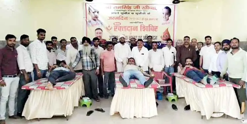 सरकारी अध्यापक की अनूठी पहल! बच्चों के बर्थ पर किये कार्य को सभी ने सराहा!