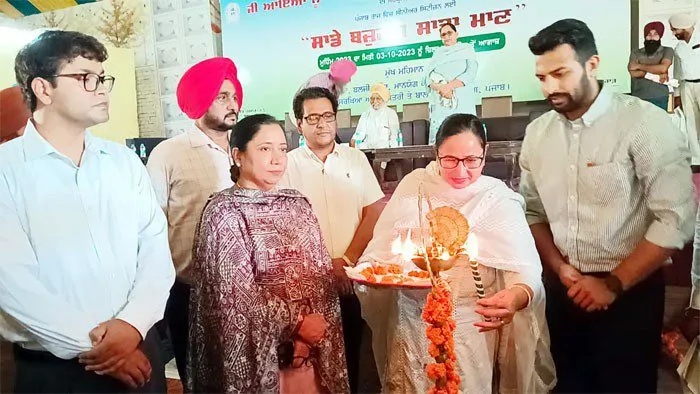 ‘साडे बुजुर्ग साडा मान’ मुहिम के अंतर्गत स्वास्थ्य जांच सम्बन्धी शिविर आयोजित