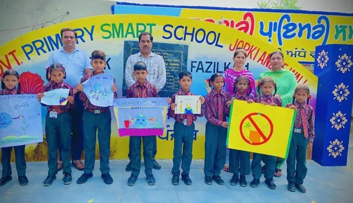 स्वच्छता पखवाड़े के तहत बच्चों ने ‘स्वच्छता’ को बढ़ावा देने का लिया संकल्प