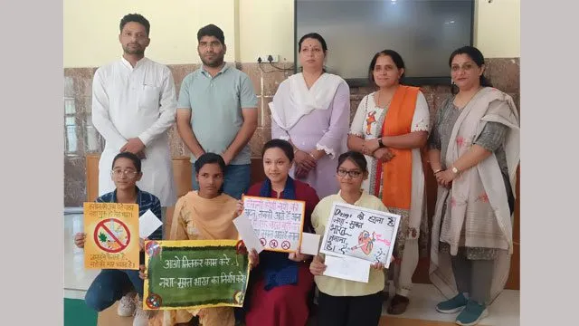 निशा ने लिखा सबसे अच्छा स्लोगन