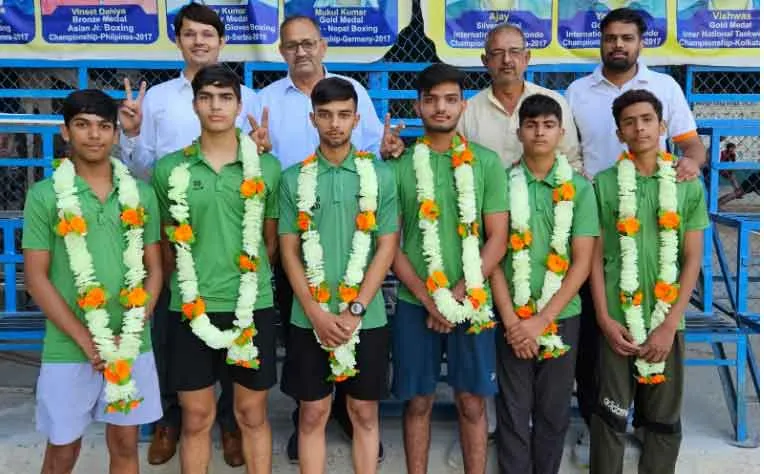 स्टेट ताएक्वांडो में प्रताप स्कूल के खिलाड़ियों ने जीते 6 पदक