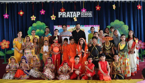 प्रताप स्कूल में मनाया दशहरा पर्व   