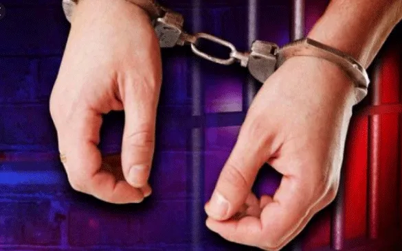 पुलिस पर हमले के आरोपी को साढ़े नौ वर्ष की कैद