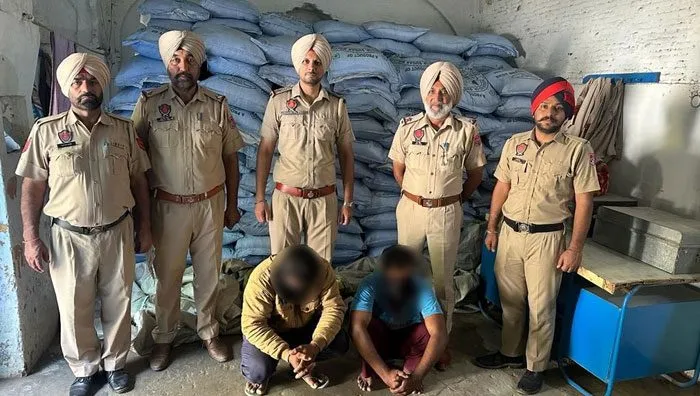 चोरी की चीनी की 192 बोरियां बरामद