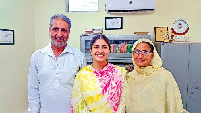 मेहनत व लग्न से सब इंस्पेक्टर हरविंद्र कौर इन्सां ने डेढ़ साल में हासिल की चार नौकरियां