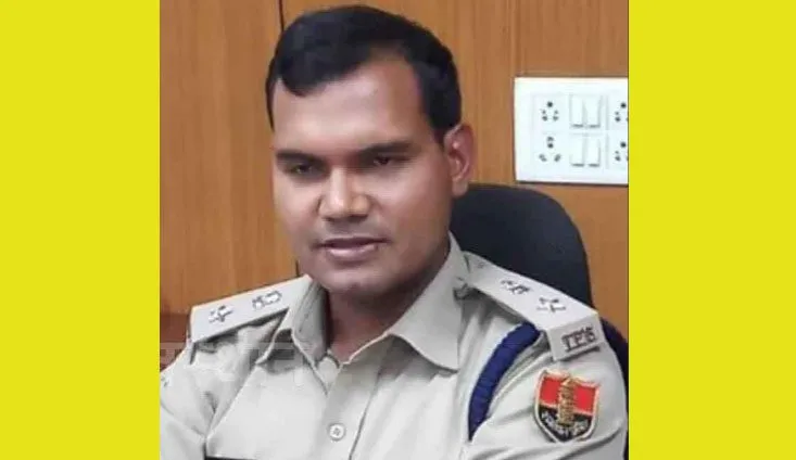 चुनाव आयोग के निर्देशों की कड़ाई से पालना के निर्देश