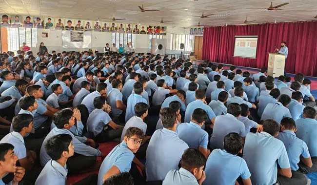 प्रताप स्कूल खरखौदा में अवेयरनैस प्रोग्राम-कैरियर ऑपशन्स इन कॉमर्स स्ट्रीम पर सेमिनार का आयोजन