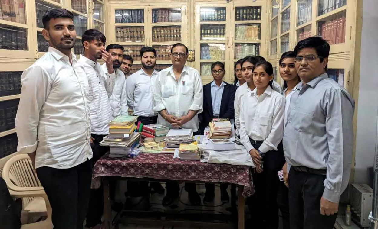 विद्यार्थियों ने जानी विधि के पेशे में ध्यान रखी जाने वाली बातें