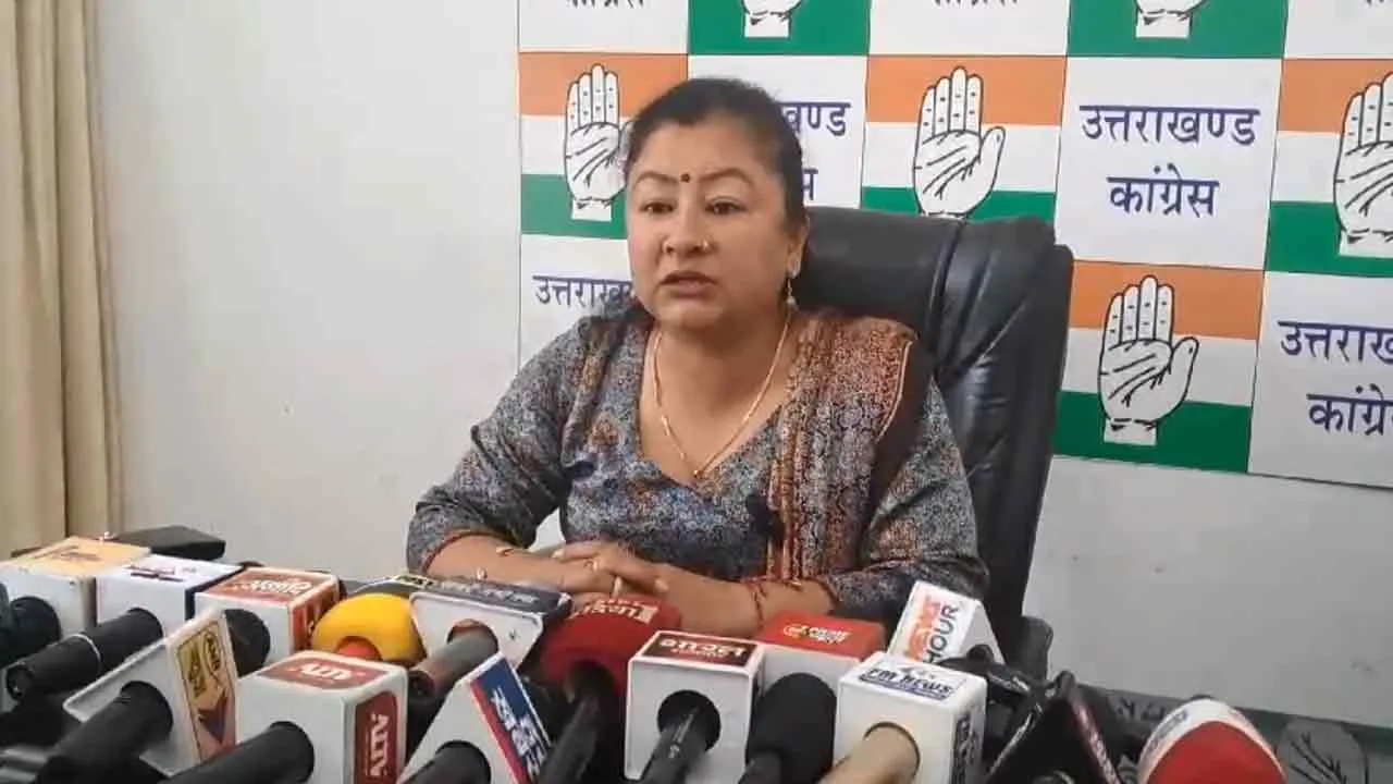 गढ़वाल की जनता को झूठा दिलासा दे रहे हैं अनिल बलूनी- गरिमा मेहरा दसौनी