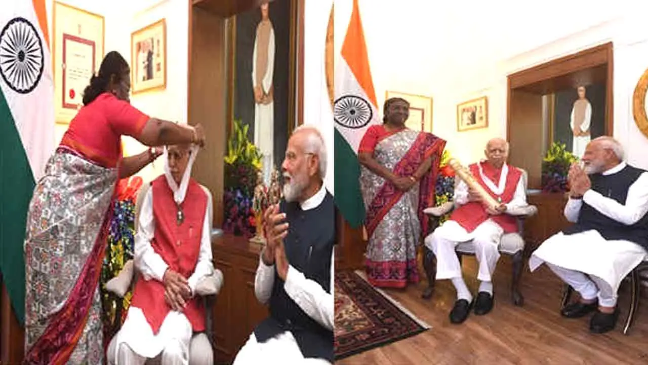 Bharat Ratna: मुर्मु ने आडवाणी के आवास पर उन्हें भारत रत्न से सम्मानित किया