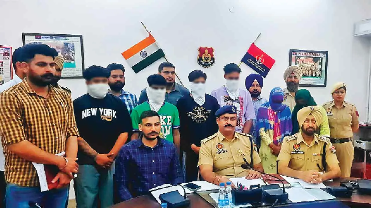 1 किलो हैरोइन सहित 6 नशा तस्कर गिरफ्तार