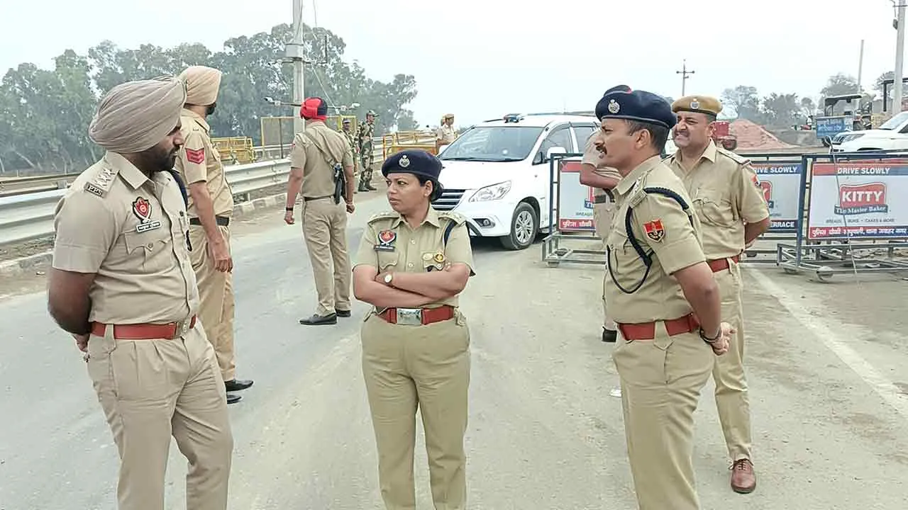 पंजाब-राजस्थान बॉर्डर के नाकों का निरीक्षण, सुरक्षा कर्मियों को दिए आदेश