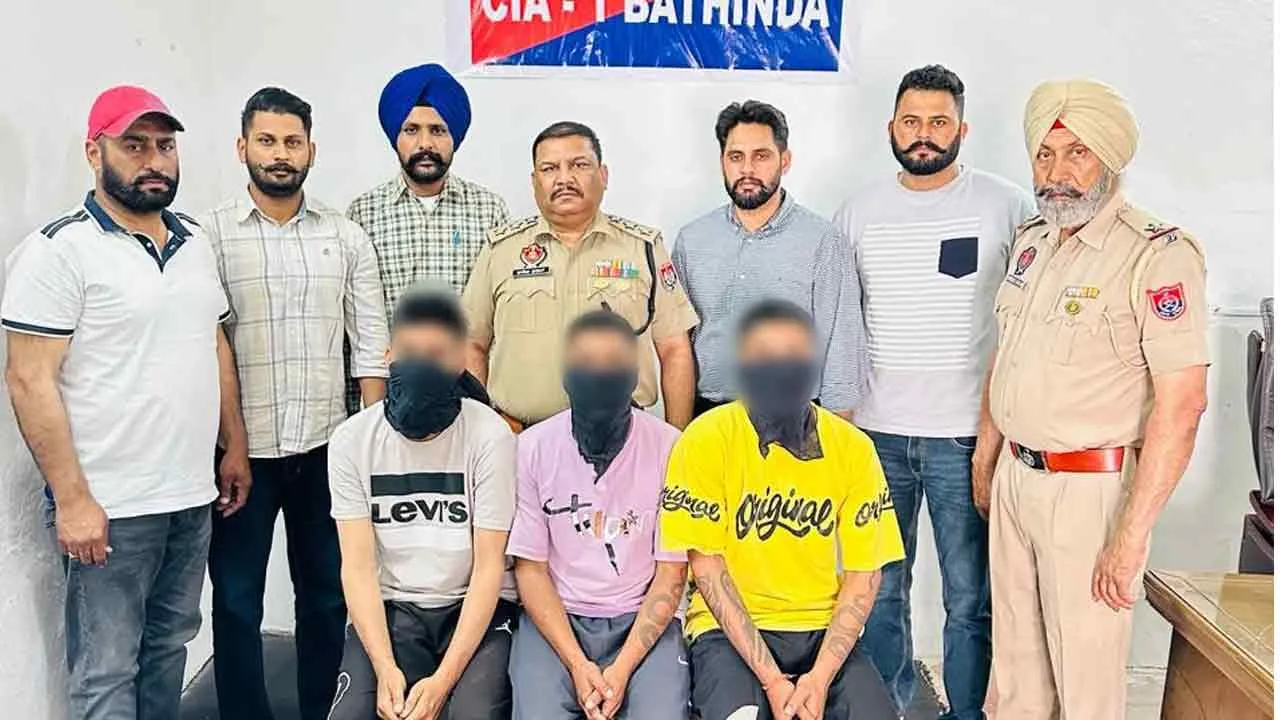 रंजिश के चलते छह लोगों ने घेरकर तेजधार हथियारों से की थी युवक की हत्या